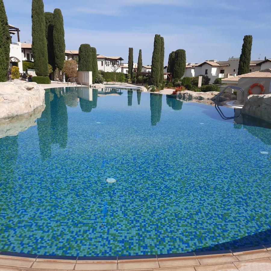 Helios Heights Spirits, Aphrodite Hills Golf Resort Kouklia Ngoại thất bức ảnh