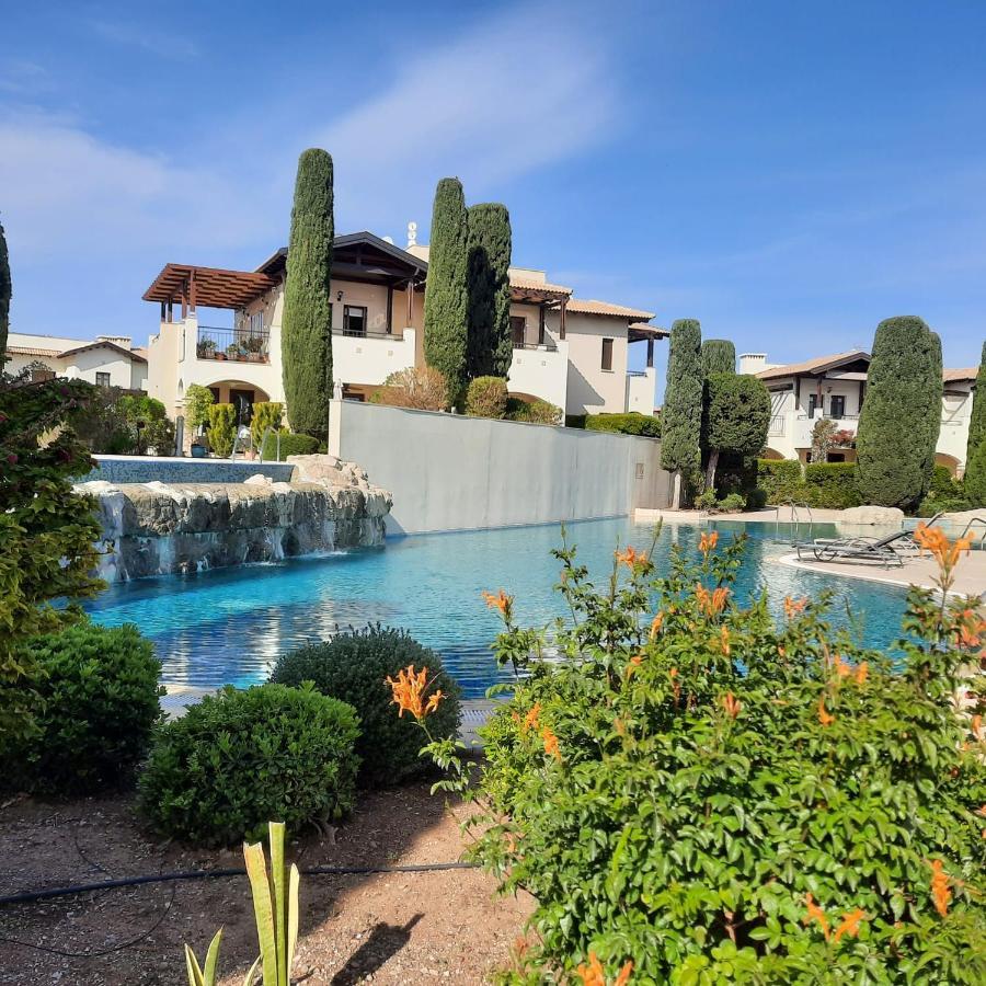 Helios Heights Spirits, Aphrodite Hills Golf Resort Kouklia Ngoại thất bức ảnh